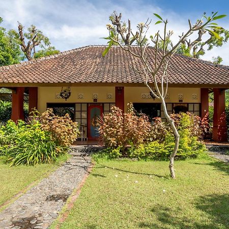 Taman Sari Bali Resort And Spa Pemuteran Exterior foto
