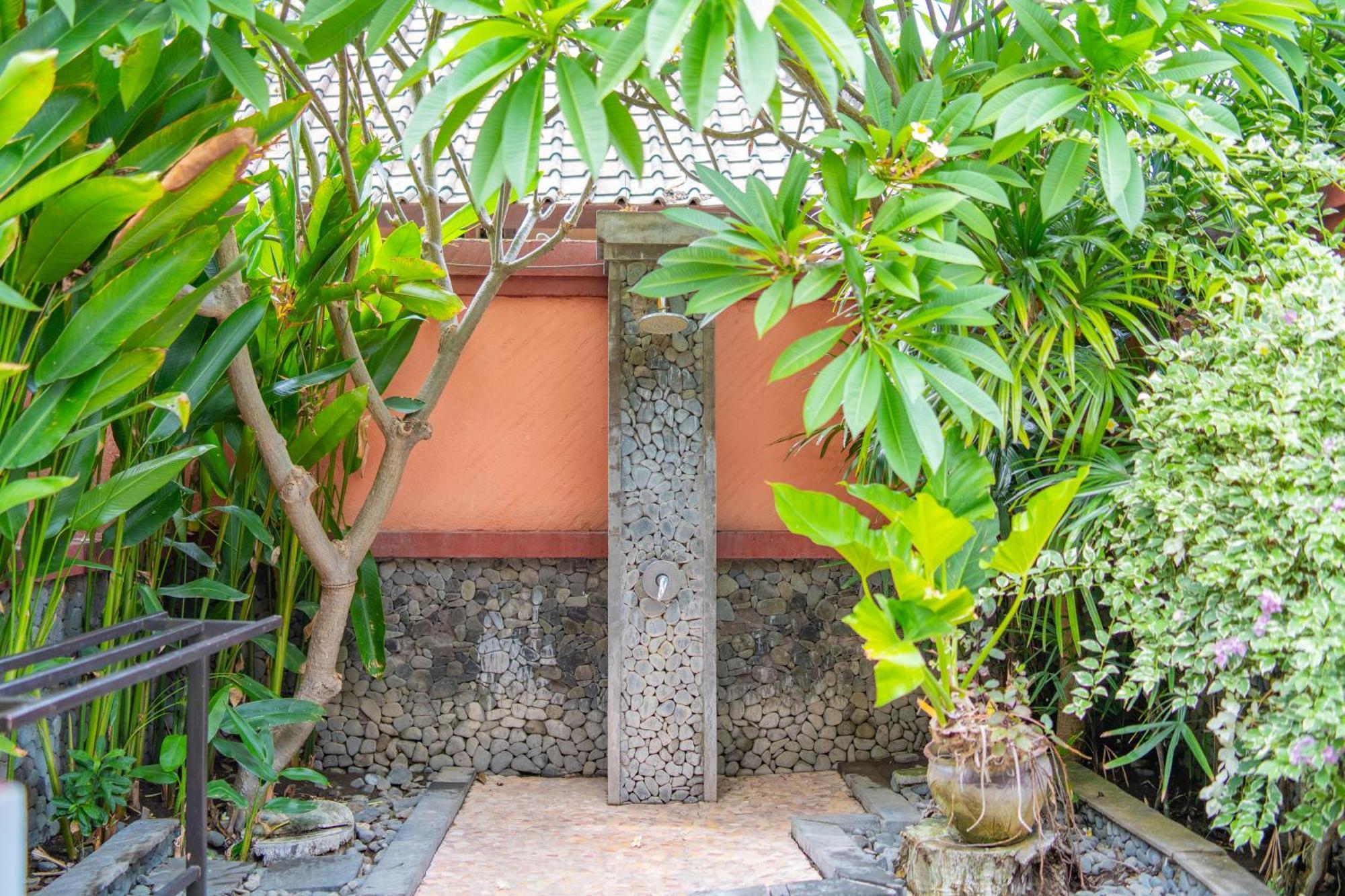 Taman Sari Bali Resort And Spa Pemuteran Exterior foto